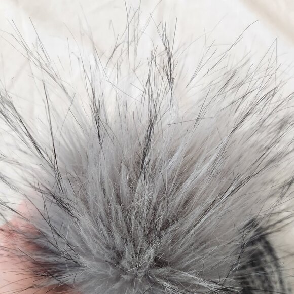 TopShop Pom‎ Pom Gray Winter Hat Beanie - Picture 11 of 11